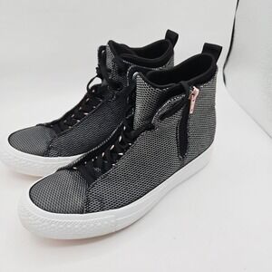 Converse Chuck Taylor Womens All Star Selene Hi Sneakers  Size US 7 EU 38 Sample